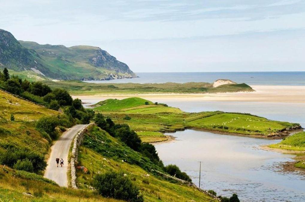Dungloe Lakeside Lodging Apartment Ngoại thất bức ảnh